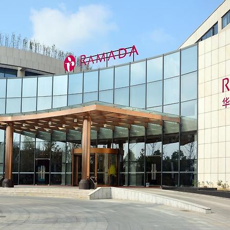 Hotel Ramada Nanjing à Nankin Extérieur photo