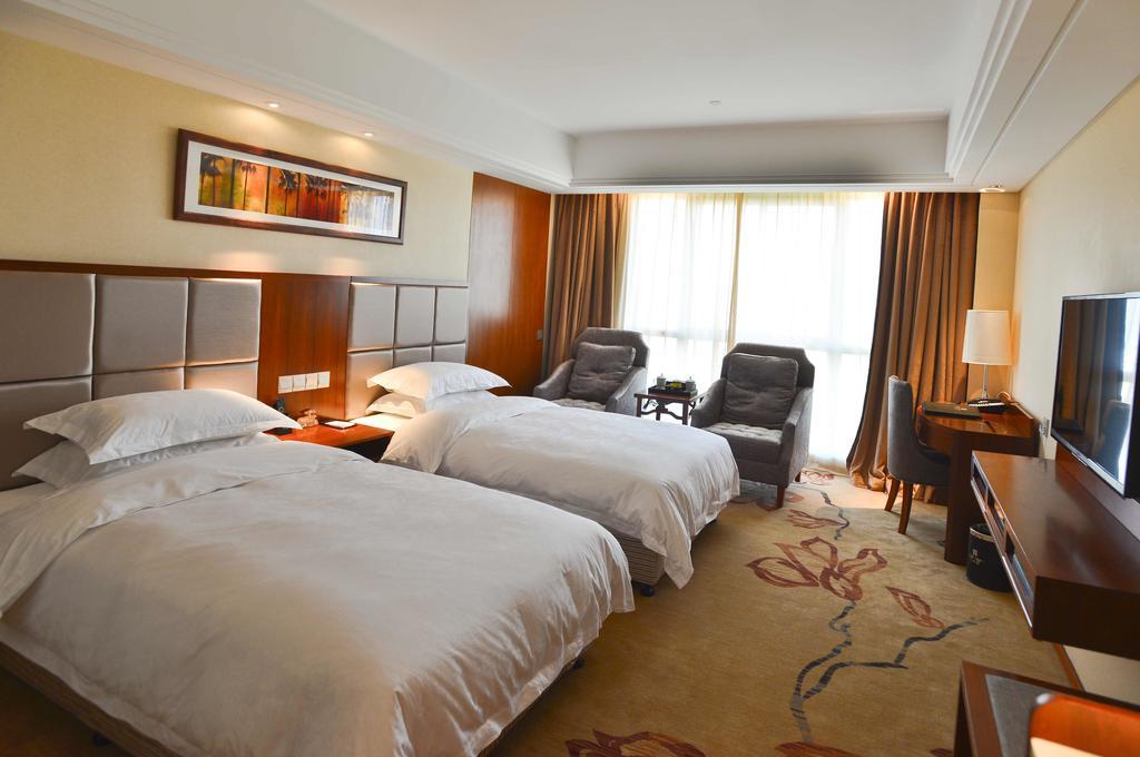 Hotel Ramada Nanjing à Nankin Chambre photo