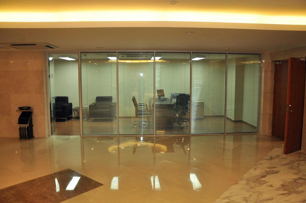 Hotel Ramada Nanjing à Nankin Extérieur photo