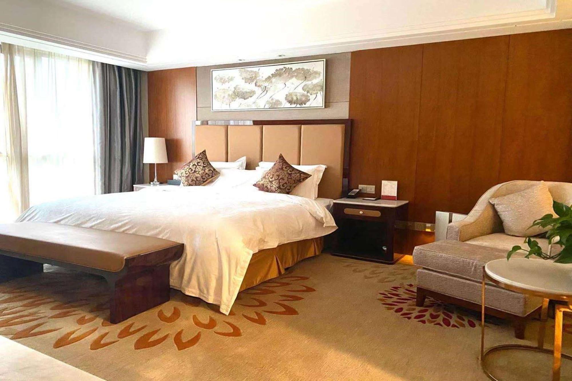 Hotel Ramada Nanjing à Nankin Extérieur photo