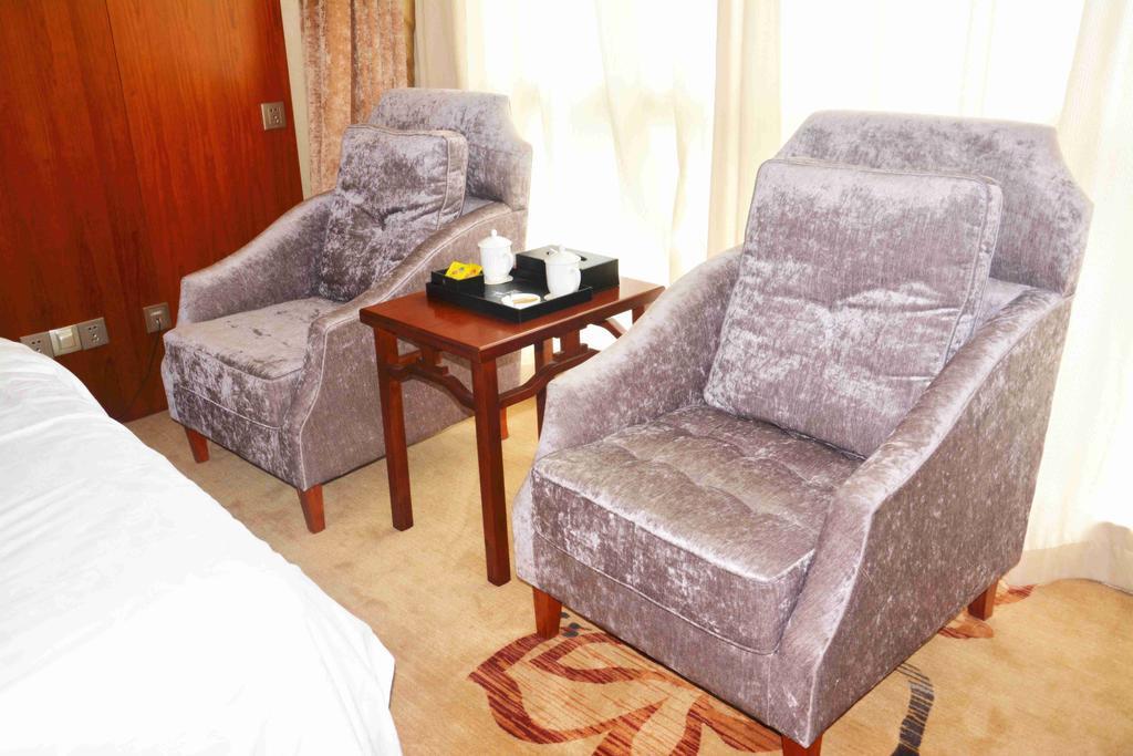 Hotel Ramada Nanjing à Nankin Chambre photo